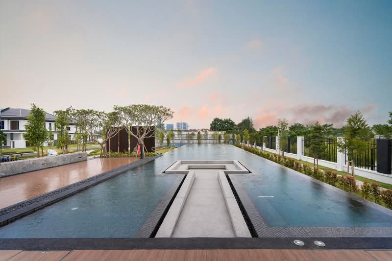 Rumah Berkembar untuk Dijual di Setia Alam (Selangor) - Jason Tan - Pool - PropertyGuru.com.my