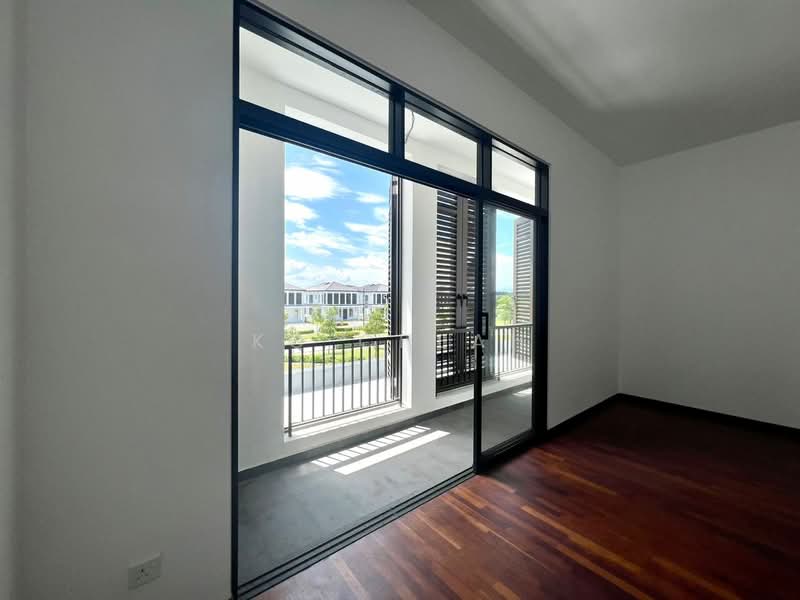 (ENDLOT - BUNGALOW) NORTON GARDEN untuk Untuk Disewa - RM 4,800 /bulan, Apr 2026 - Balcony - PropertyGuru.com.my