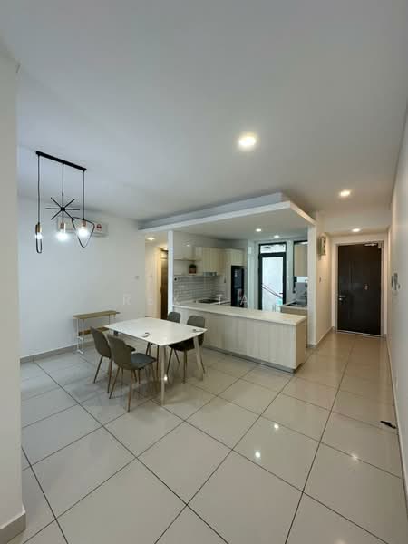 Condominium for Rent at Vivo Residential Suites - Rex Tan - Dining Room - PropertyGuru.com.my