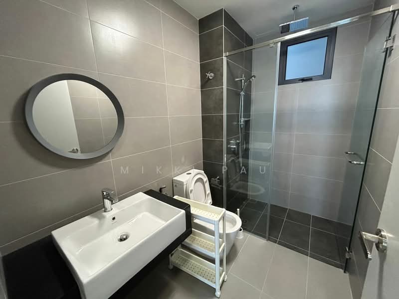 Service Residence for Sale at Sunway Belfield - Mikki Pau - Bathroom - PropertyGuru.com.my