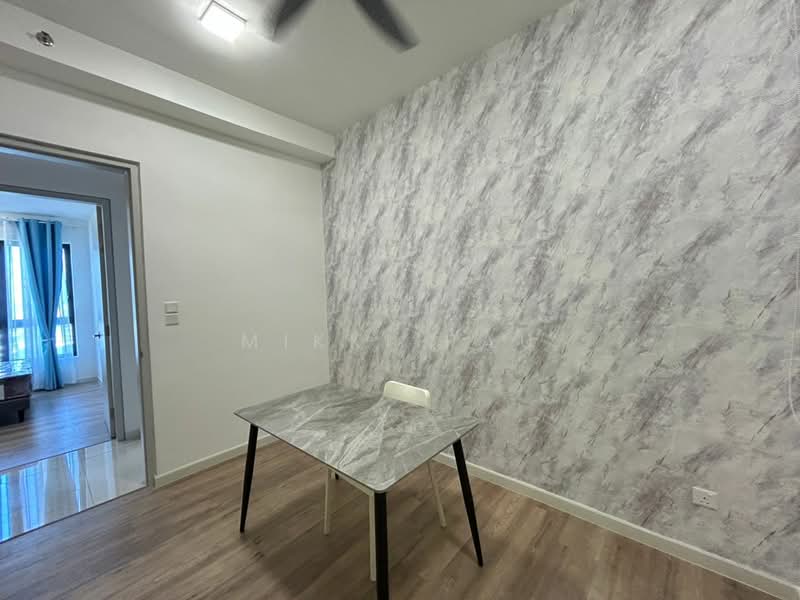 Service Residence for Sale at Sunway Belfield - Mikki Pau - Dining Room - PropertyGuru.com.my