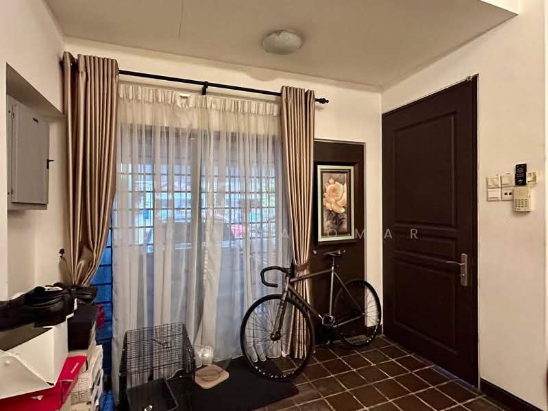 Laman Sanur,Seksyen 13 untuk Untuk Dijual - RM 855,000, Apr 2026 - Entrance - PropertyGuru.com.my