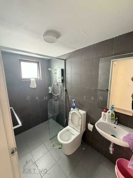 Servis Apartment untuk Disewa di Berkeley Uptown - Candee Tan - Bathroom - PropertyGuru.com.my