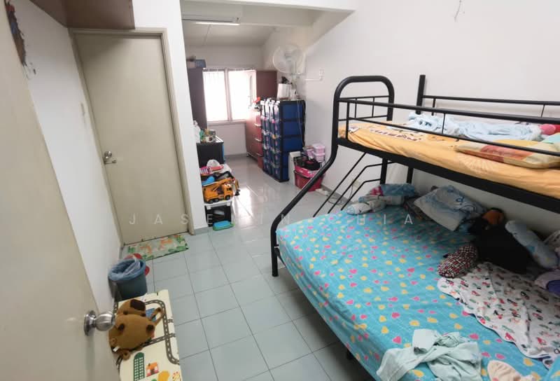 2-storey Terraced House for Sale in Taman Sri Bintang (Kepong) - Jasemin Chia - Bedroom - PropertyGuru.com.my
