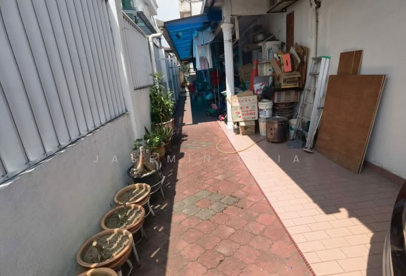 2-storey Terraced House for Sale in Taman Sri Bintang (Kepong) - Jasemin Chia - Exterior - PropertyGuru.com.my