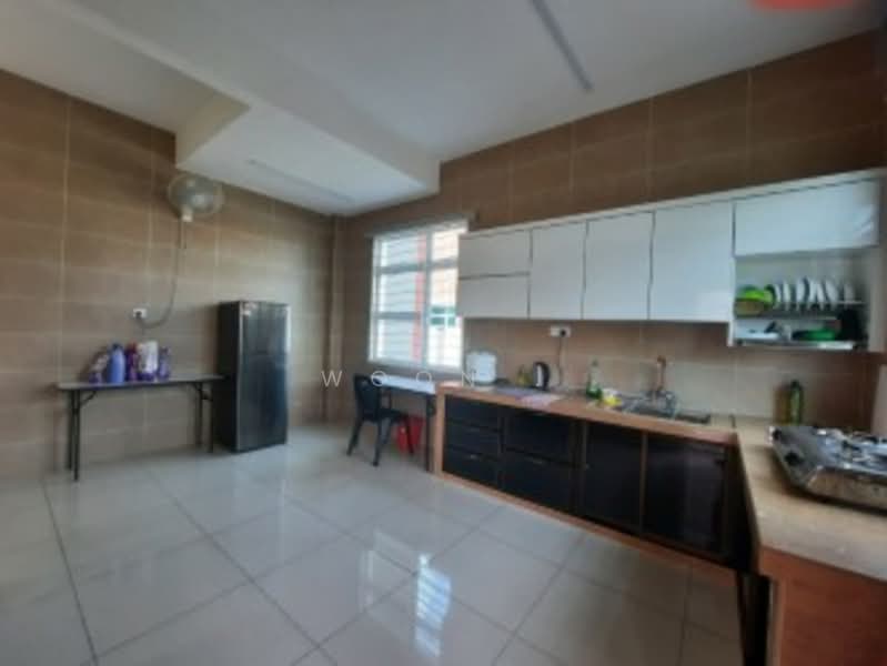 Rumah Banglo untuk Disewa di Paya Rumput (Melaka) - Woon . - Kitchen - PropertyGuru.com.my