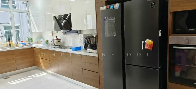 D'Impian Tropika untuk Untuk Disewa - RM 2,400 /bulan, Apr 2026 - Kitchen - PropertyGuru.com.my