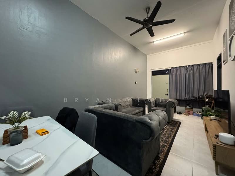 Apartment for Sale at Mentari Court - Bryan Yeoh - Living Room - PropertyGuru.com.my