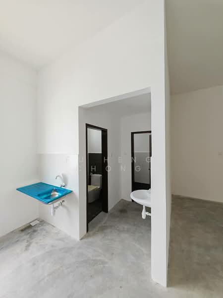 Shop / Office for Rent in Masai (Johor) - Fu Heng Chong - Bathroom - PropertyGuru.com.my