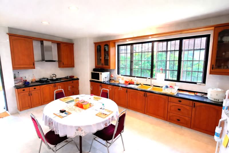 Bungalow for Sale in SS3 (Petaling Jaya) - Bernisa Bon - Kitchen - PropertyGuru.com.my