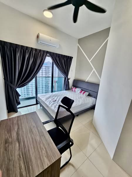 Apartment for Sale at D7 (D'Seven Lagoon Perdana) - Sean Saw - Bedroom - PropertyGuru.com.my