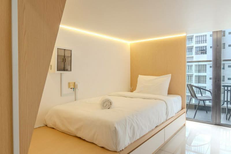 Service Residence for Sale at D'Pristine - Genki Yap - Bedroom - PropertyGuru.com.my
