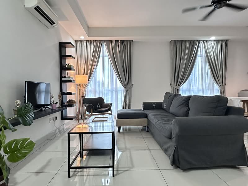 The Centrina Service Apartment@Central Residence untuk Untuk Dijual - RM 580,000, Apr 2026 - Living Room - PropertyGuru.com.my