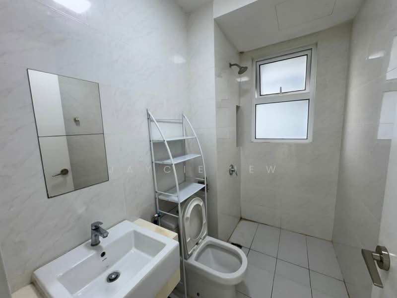 Service Residence for Sale at Eco Sky - Jaycie Hew - Bathroom - PropertyGuru.com.my