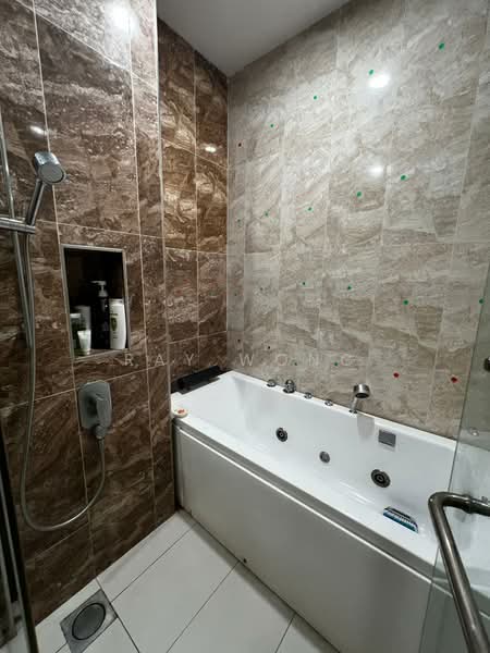 Service Residence for Rent at Paragon Suites @ CIQ - Ray Wong - Bathroom - PropertyGuru.com.my