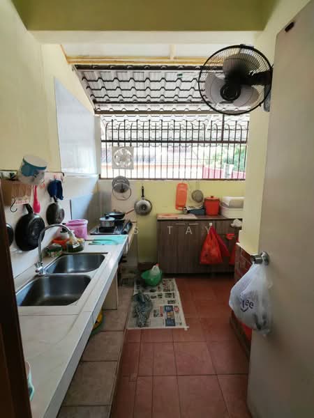 Taman Setia Indah untuk Untuk Dijual - RM 760,000, Apr 2026 - Kitchen - PropertyGuru.com.my