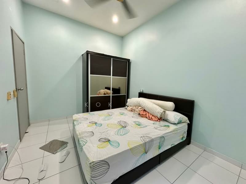 2-storey Terraced House for Sale in Setia Tropika (Johor Bahru) - Kok Hui - Bedroom - PropertyGuru.com.my