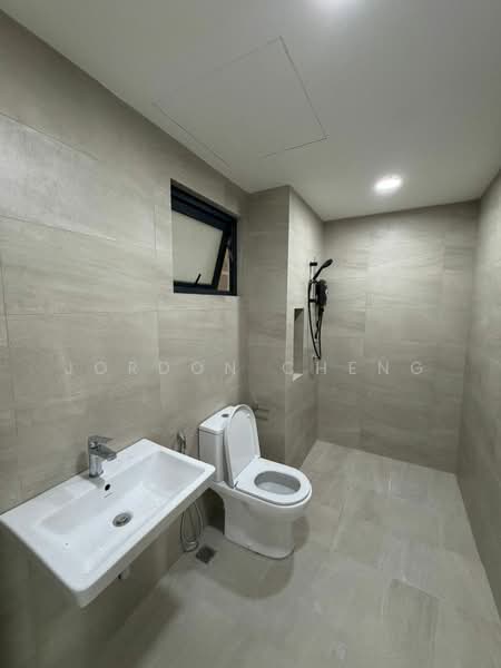 Skyline KL untuk Untuk Disewa - RM 1,900 /bulan, Apr 2026 - Bathroom - PropertyGuru.com.my