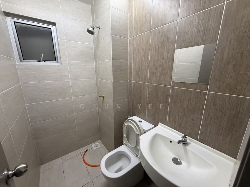 Condominium for Sale at Platinum Splendor Residence - Chun Yee - Bathroom - PropertyGuru.com.my