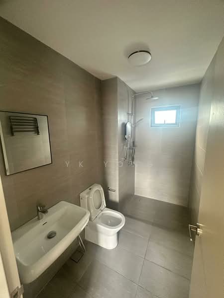 Service Residence for Rent at Residensi Ava @ Kiara Bay - Yk Yong - Bathroom - PropertyGuru.com.my