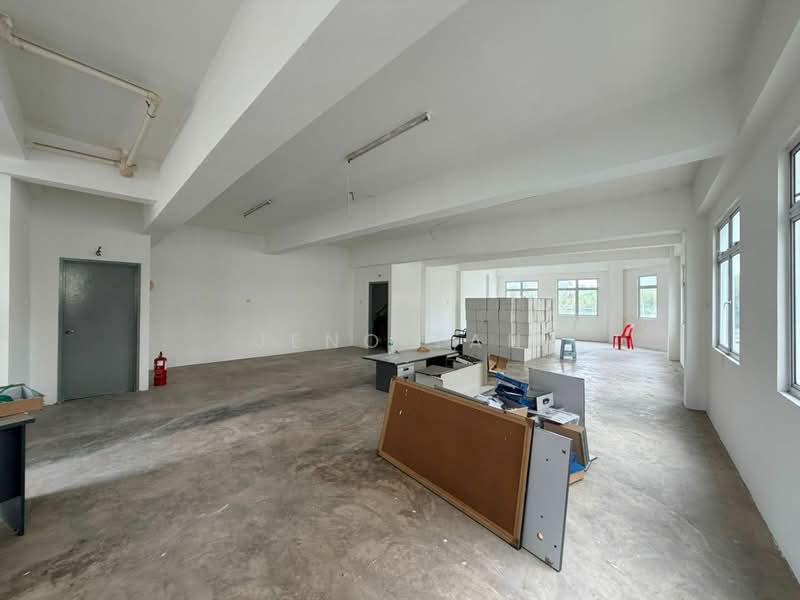 Kedai / Pejabat untuk Disewa di Kuching (Sarawak) - Jeno Tan - Interior - PropertyGuru.com.my