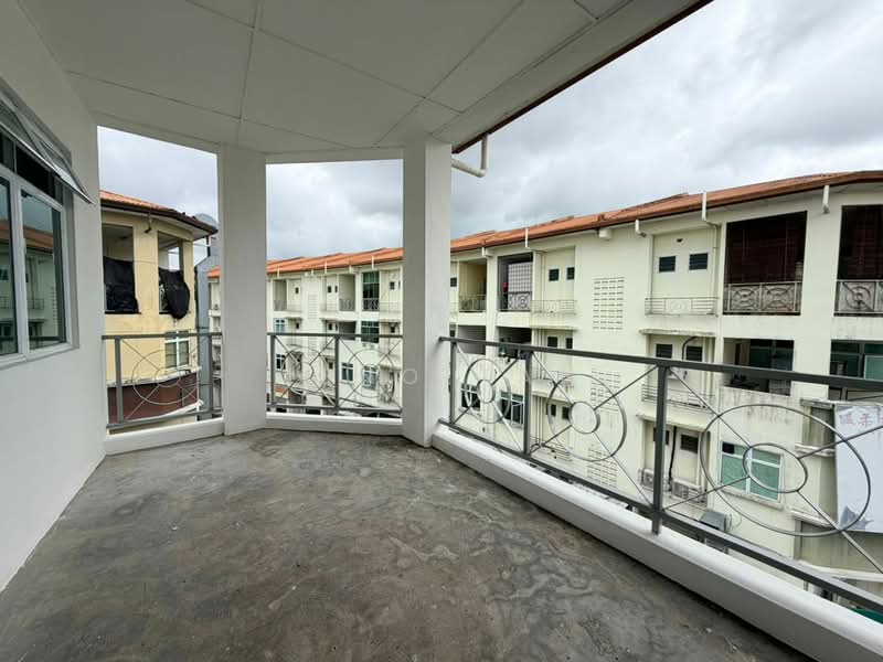 Kedai / Pejabat untuk Disewa di Kuching (Sarawak) - Jeno Tan - Balcony - PropertyGuru.com.my
