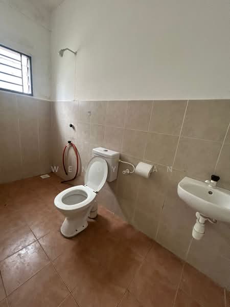 2-storey Terraced House for Sale in Pasir Gudang (Johor) - Wendy Gan - Bathroom - PropertyGuru.com.my
