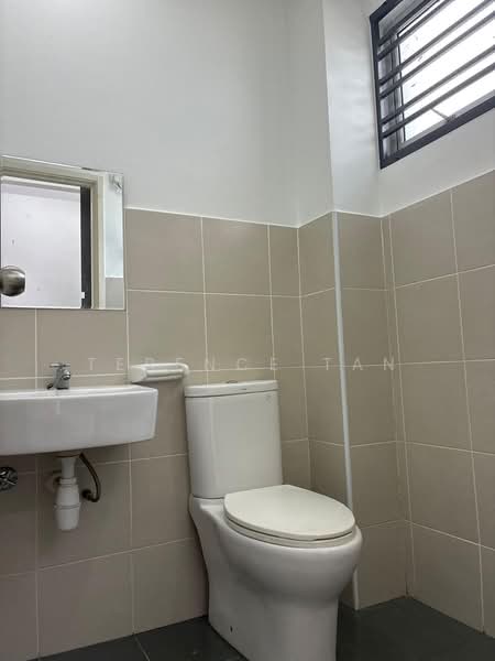 2-storey Terraced House for Sale in Pasir Gudang (Johor) - Terence Tan - Bathroom - PropertyGuru.com.my