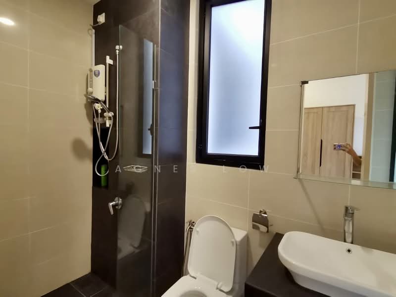 Apartment for Rent at Eco Nest @ Eco Botanic - Agnes Low - Bathroom - PropertyGuru.com.my