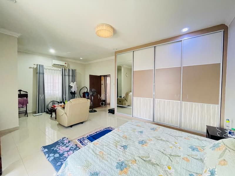 Rumah Teres 3 Tingkat untuk Dijual di Taman Melewar (Gombak) - Muhammad Najmi Bin Mohd Amin - Bedroom - PropertyGuru.com.my