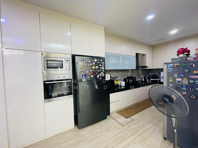 Rumah Teres 3 Tingkat untuk Dijual di Taman Melewar (Gombak) - Muhammad Najmi Bin Mohd Amin - Kitchen - PropertyGuru.com.my