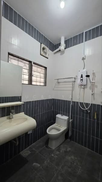 Ipoh Garden untuk Untuk Dijual - RM 360,000, Apr 2026 - Bathroom - PropertyGuru.com.my