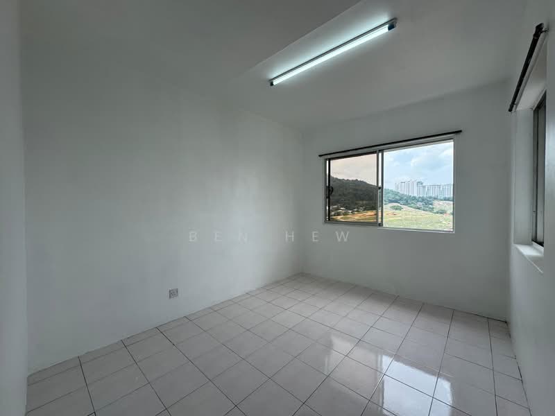 Untuk Dijual - Taman Kristal