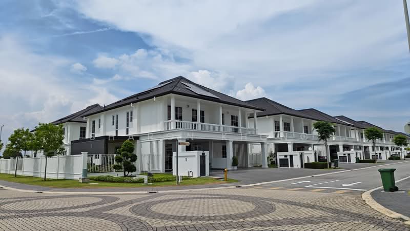 Cluster House for Sale in Eco Majestic (Semenyih) - Sharon Khong - Exterior - PropertyGuru.com.my