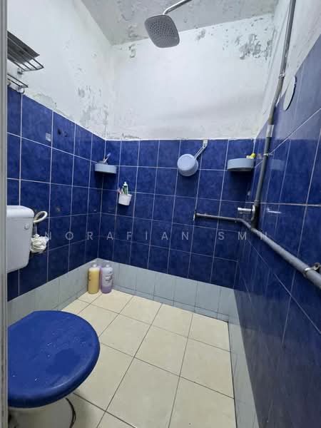 Flat for Sale at Kelumpuk Dahlia / Melati - Norafian SMH - PropertyGuru.com.my