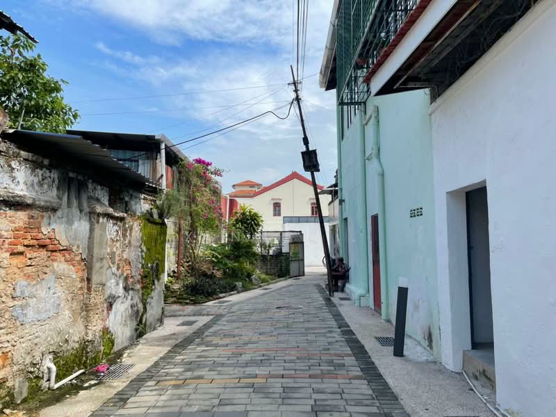 Kedai / Pejabat untuk Disewa di Kampung Malabar (George Town) - Xinnee . - Exterior - PropertyGuru.com.my