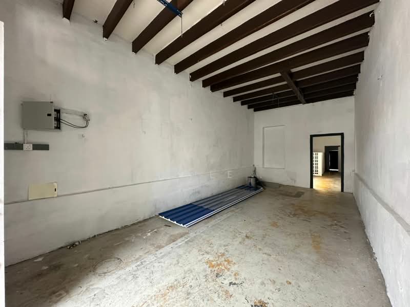 Kedai / Pejabat untuk Disewa di Kampung Malabar (George Town) - Xinnee . - Interior - PropertyGuru.com.my