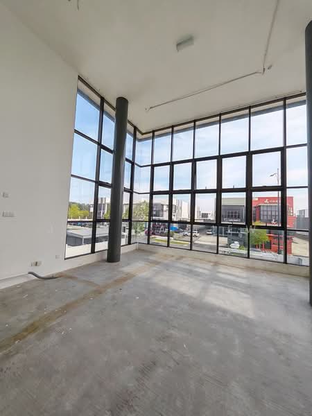 Factory for Rent in Taman Perniagaan Setia (Johor Bahru) - Jessica Tiew - Interior - PropertyGuru.com.my