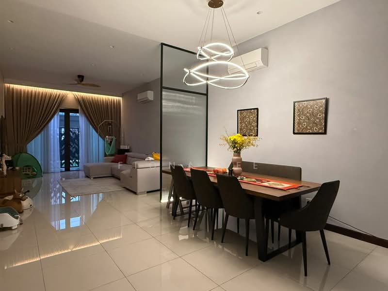 Semi-Detached House for Sale in Rawang (Selangor) - Fiona Lee - Living Room - PropertyGuru.com.my