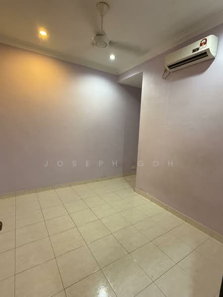 For Sale - TAMAN KEMPAS INDAH