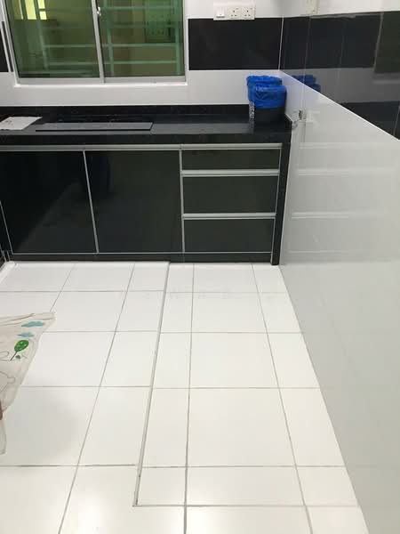 Condominium for Sale at Pinang Laguna - Aswad . - Kitchen - PropertyGuru.com.my