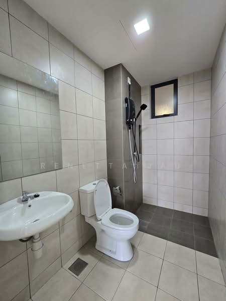 MIRA at Shorea Park untuk Untuk Disewa - RM 1,650 /bulan, Apr 2026 - Bathroom - PropertyGuru.com.my