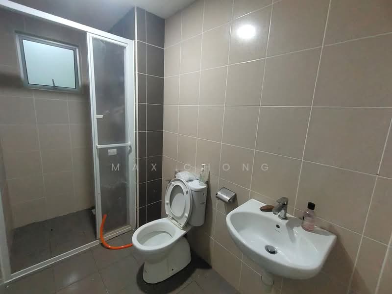 Service Residence for Sale at Razak City Residences (RC Residences) - Max Chong - Bathroom - PropertyGuru.com.my