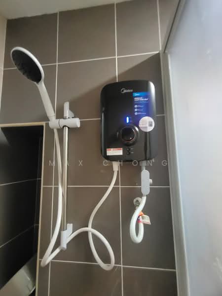 Service Residence for Sale at Razak City Residences (RC Residences) - Max Chong - Bathroom - PropertyGuru.com.my