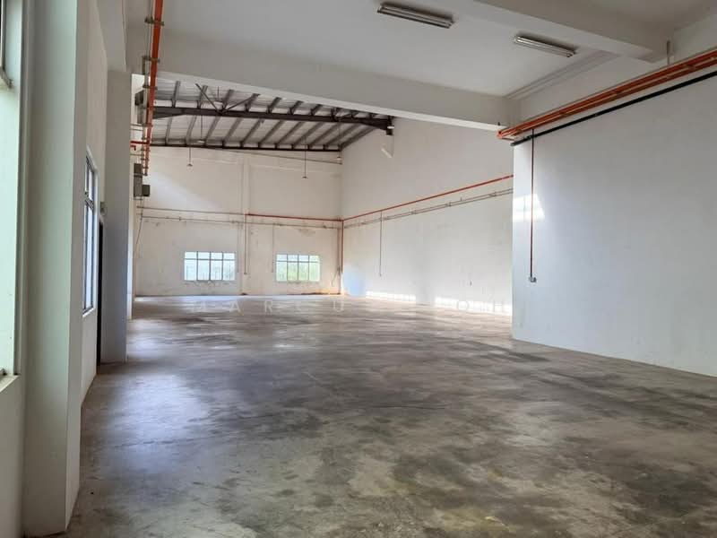 Semi-D Factory for Rent in Taman Desa Cemerlang (Ulu Tiram) - Marcus Loh - Interior - PropertyGuru.com.my