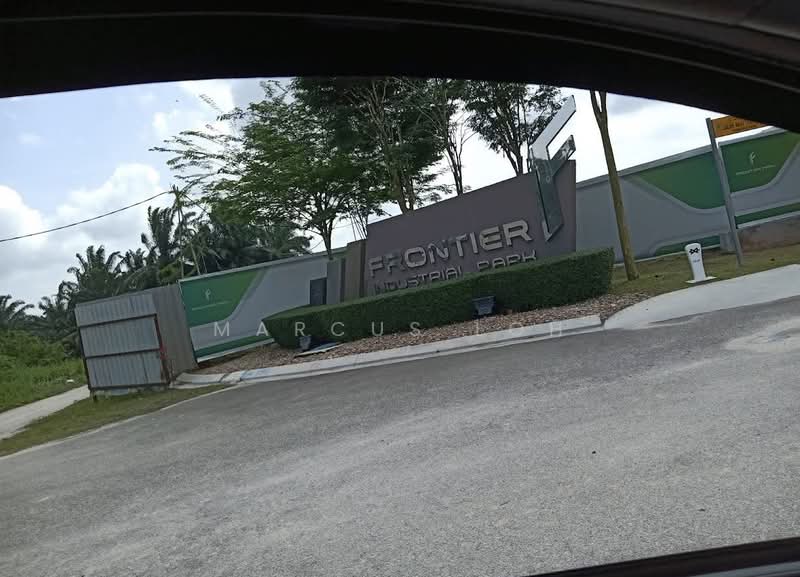 Semi-D Factory for Rent in Taman Desa Cemerlang (Ulu Tiram) - Marcus Loh - Exterior - PropertyGuru.com.my