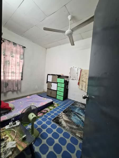 1-storey Terraced House for Sale in Taman Mutiara (Sungai Kob) - Aswad . - Bedroom - PropertyGuru.com.my