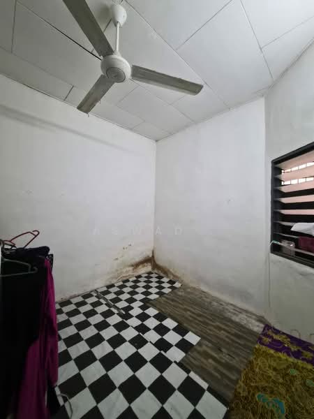 1-storey Terraced House for Sale in Taman Mutiara (Sungai Kob) - Aswad . - Bedroom - PropertyGuru.com.my