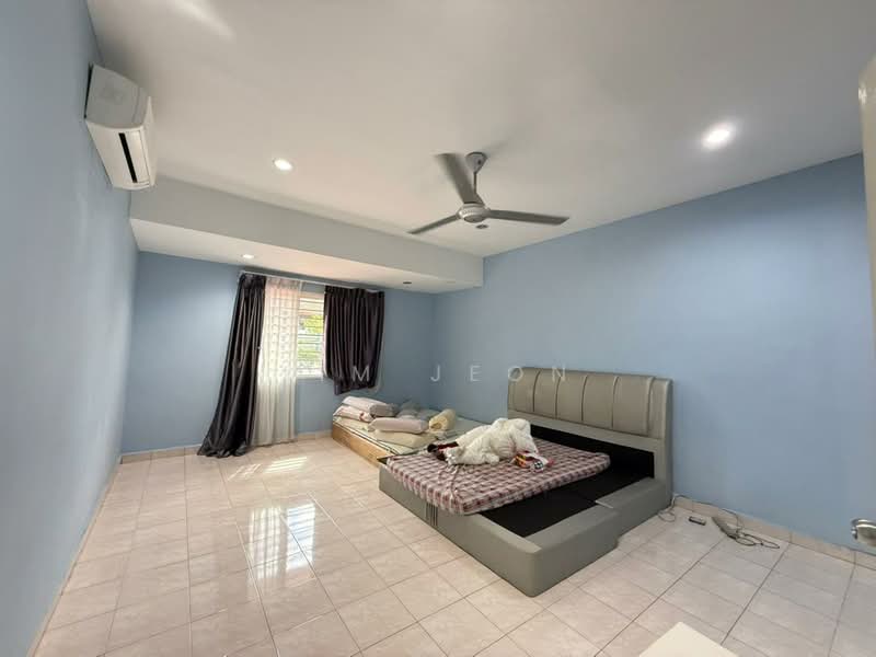 2-storey Terraced House for Sale in Kawasan 18 (Klang) - Lim Jeon - PropertyGuru.com.my
