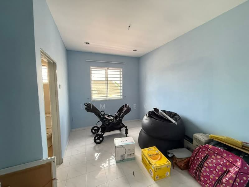 2-storey Terraced House for Sale in Kawasan 18 (Klang) - Lim Jeon - PropertyGuru.com.my